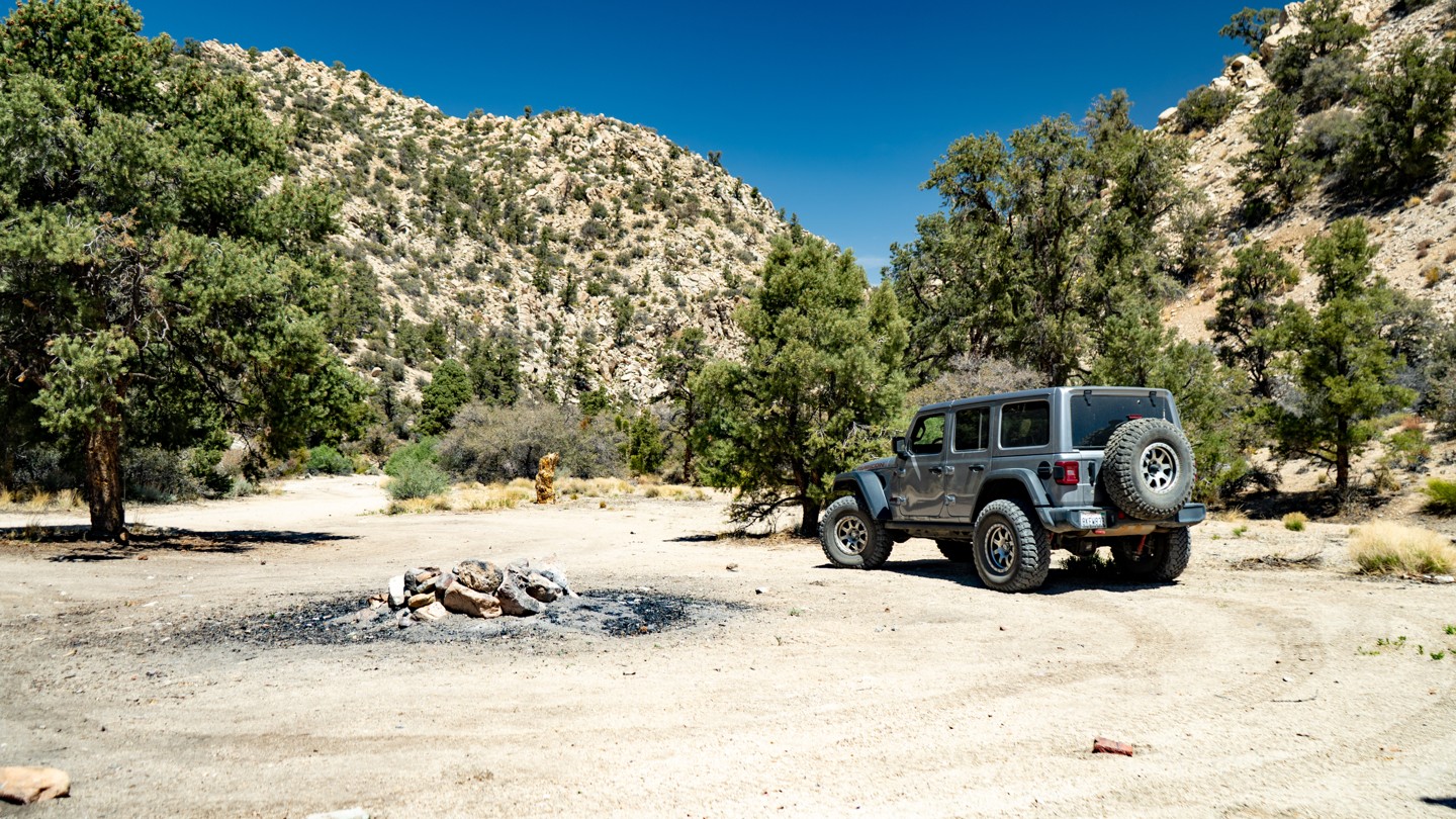 2N02 Burns Canyon California Offroad Trail